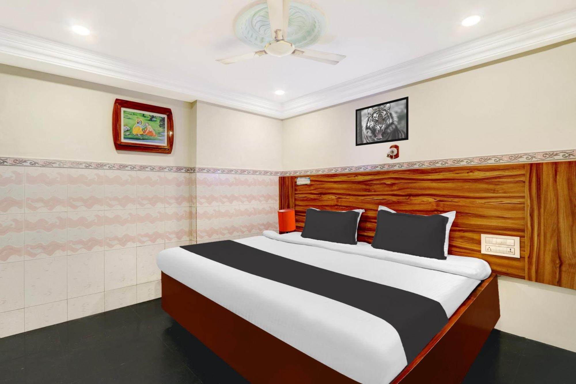 Hotel O Hanuman Pet Near Railway Station Vijayawāda Exteriör bild
