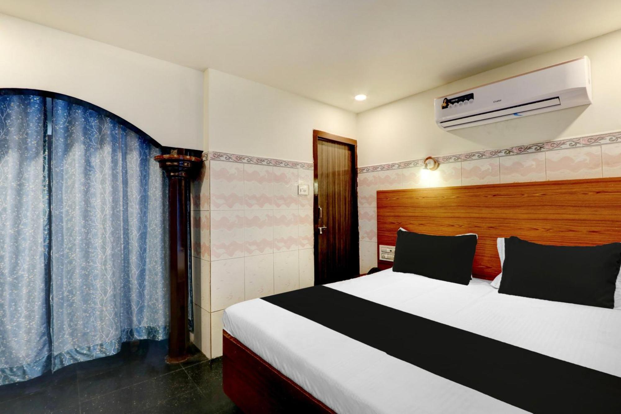 Hotel O Hanuman Pet Near Railway Station Vijayawāda Exteriör bild